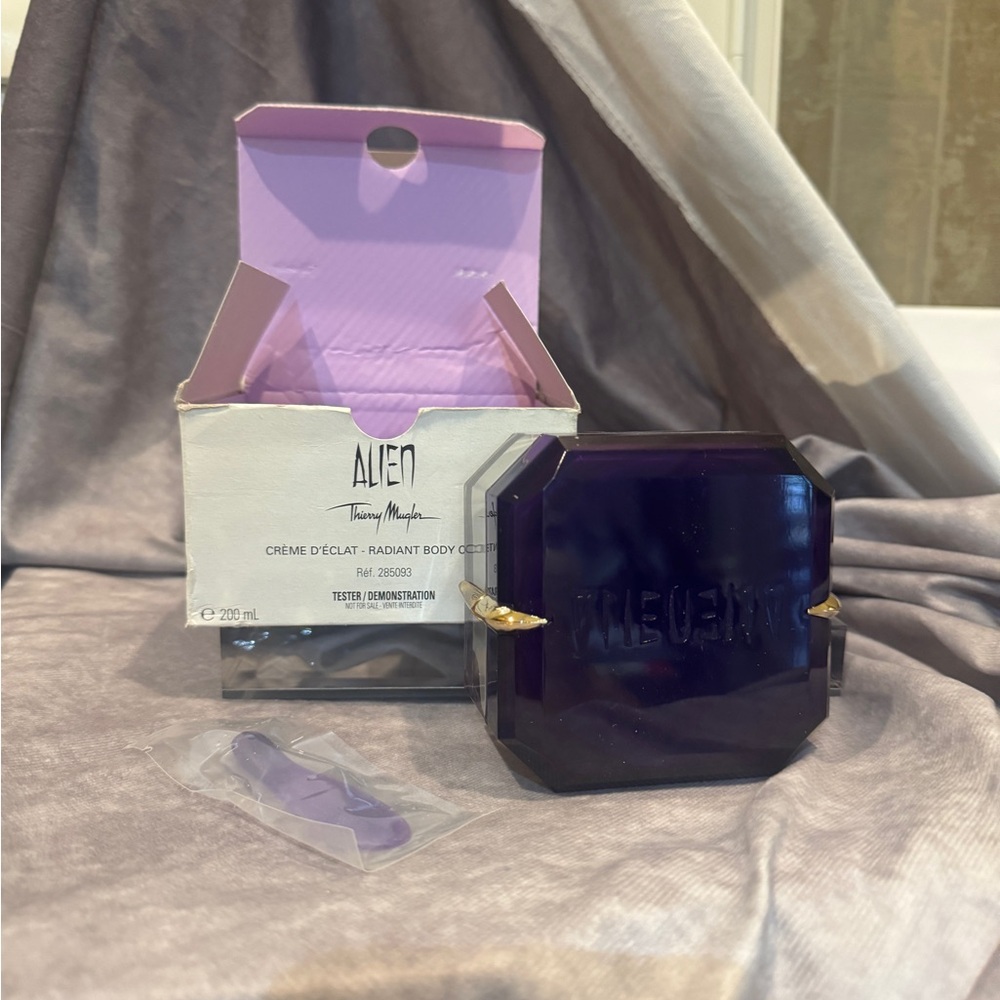 Thierry Mugler Alien Beautifying‎ Body Cream